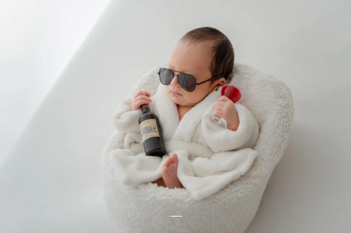 大丰宝宝额头高聪明有福气 大丰宝宝额头高聪明有福气